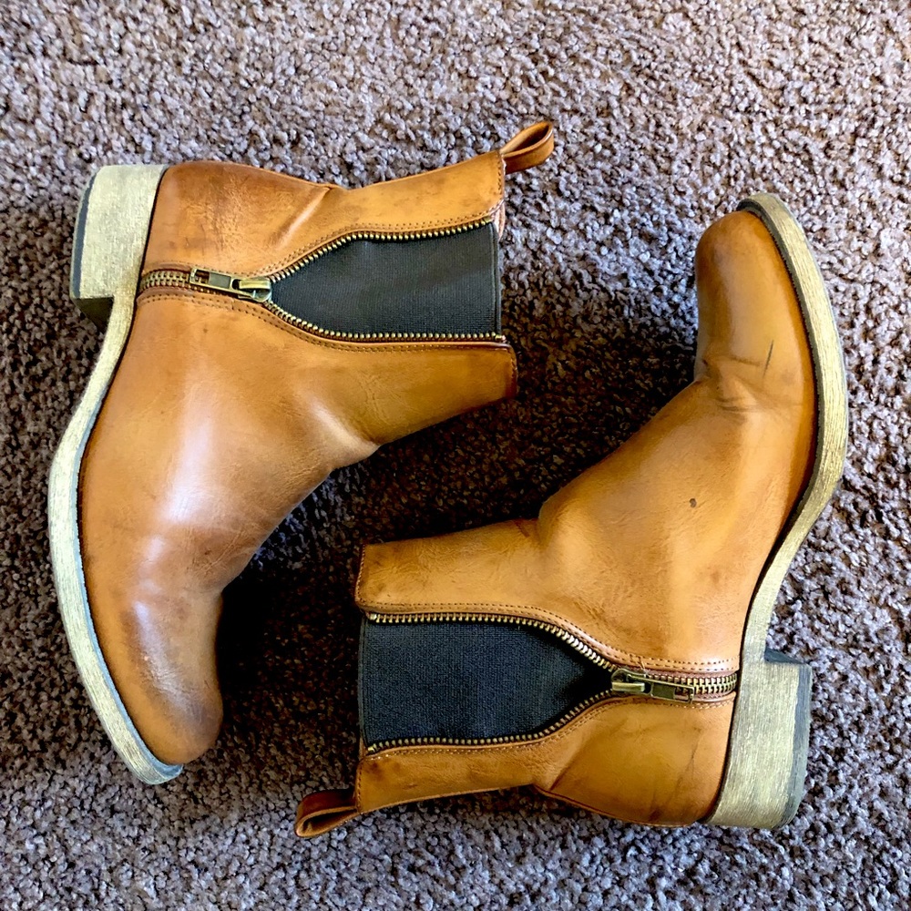 Brown Chelsea Boots Women 8 with Zipper Detail Rocket Dog ModCloth
